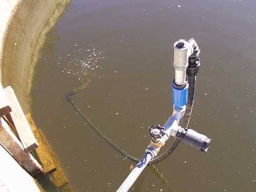 Hi-Ram Pump set up to aerate water