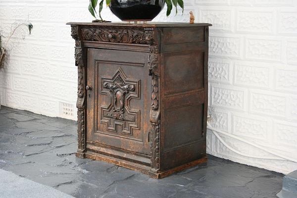 S_IMG_2603.JPG - Jacobean Chest, with top drawer and one opening door - still in daily use. Fair condition but showing age. This Jacobean Chest has been passed down from family members who migrated to Tasmania from England in the mid 1880's. Size 790 X 920 X 560 mm. $2500.